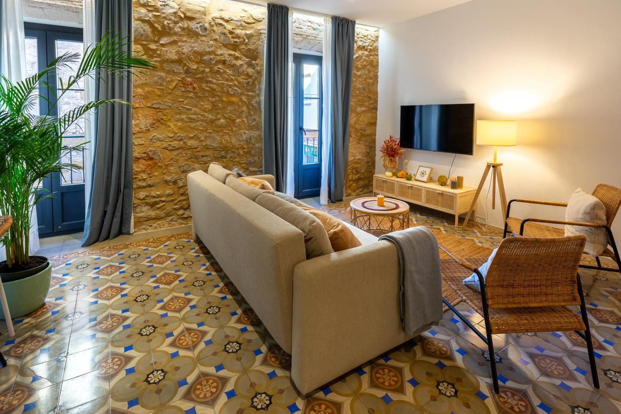 Empordanna, Apartamento Con Encanto En El Corazon Del Emporda Torroella De Montgri Luaran gambar