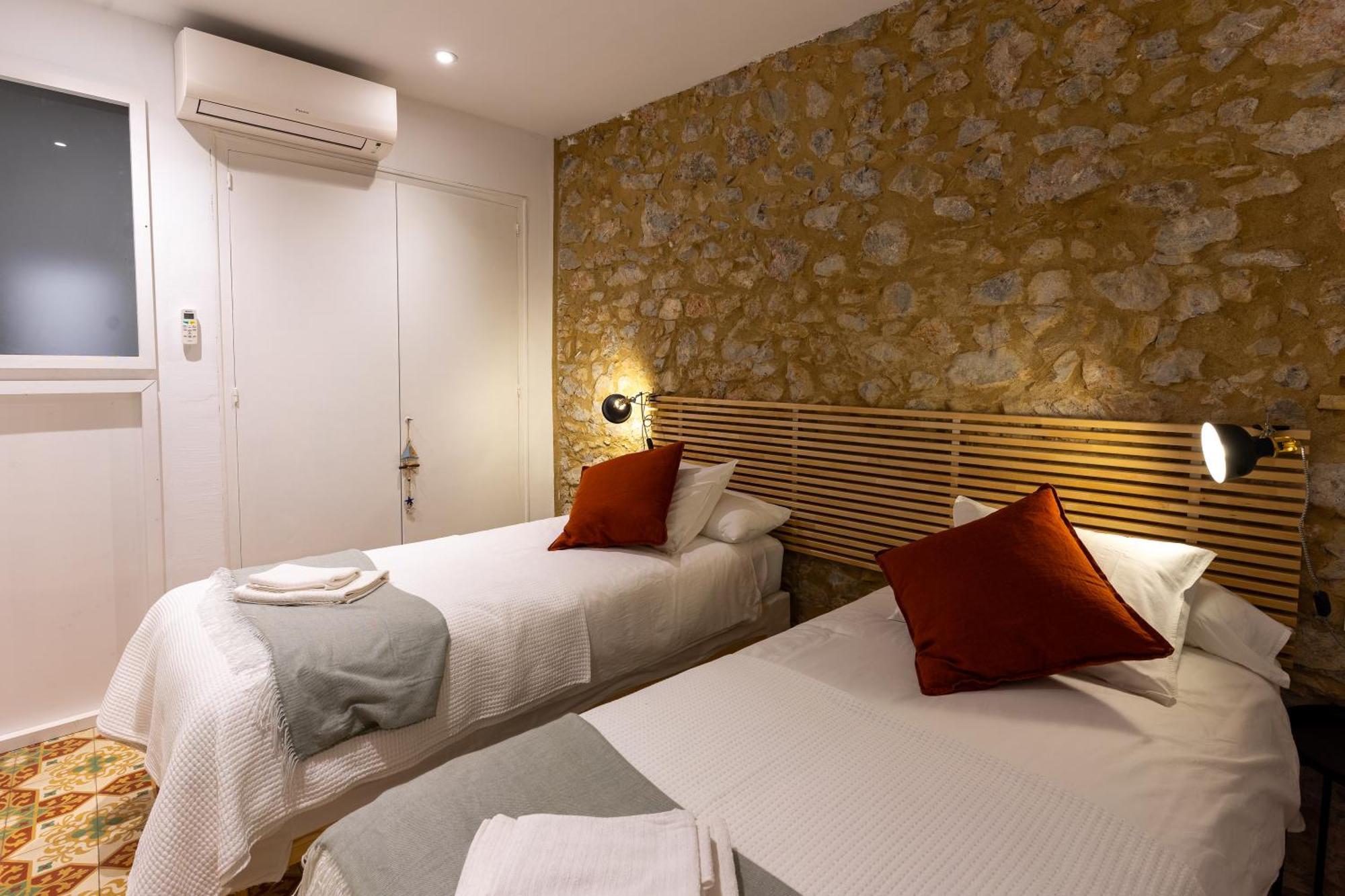 Empordanna, Apartamento Con Encanto En El Corazon Del Emporda Torroella De Montgri Luaran gambar